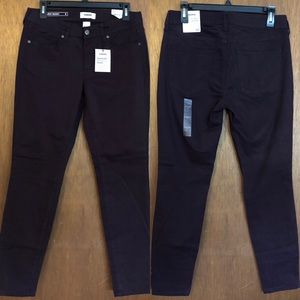 Sonoma Stretch Curvy MidRise Skinny Jeans